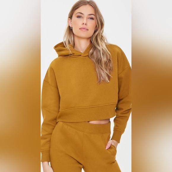 Chestnut Cropped Hoodie🤎 - Picture 2 of 6